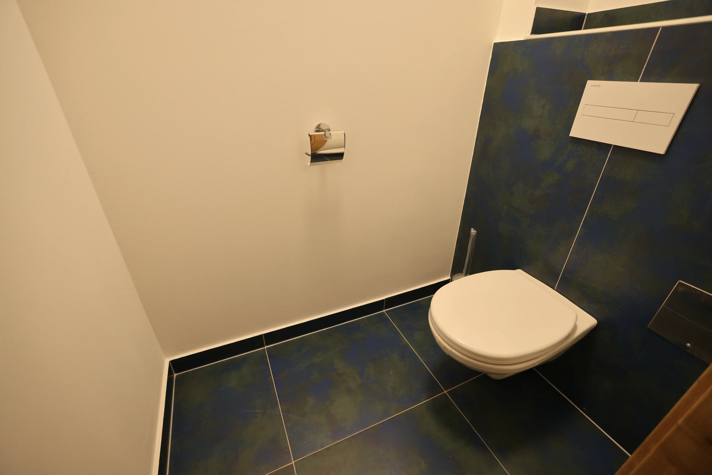 Separates WC